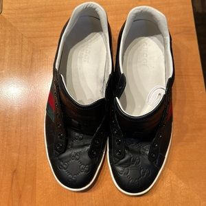 COPY - Men’s Ace Gucci Shoes! Pre-loved.